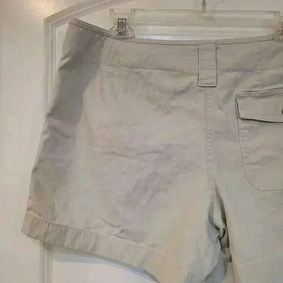 Covington Women's Tan Cotton Spandex Shorts - Picture 7 of 8